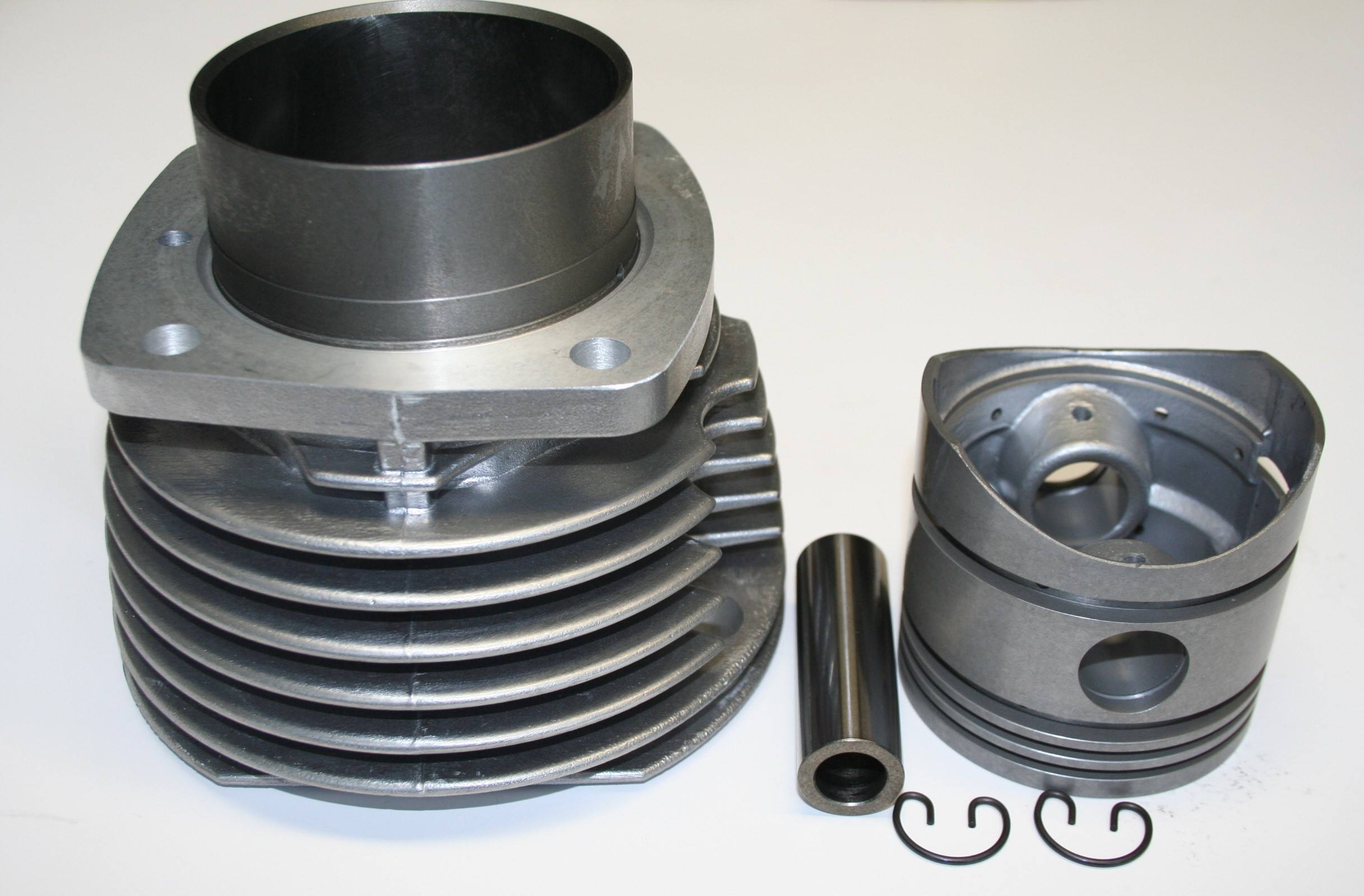 Cylinder incl. Piston, rings, pin